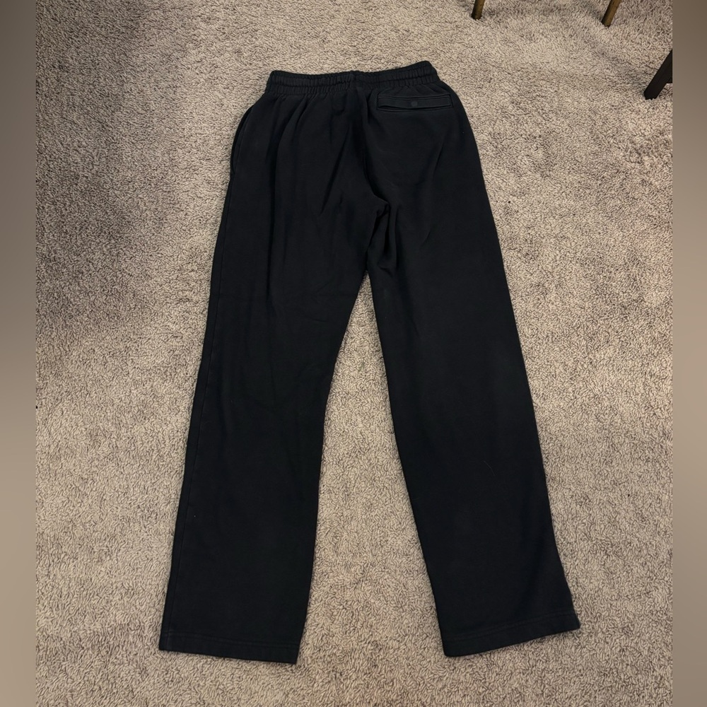 Under armour black flare sweats - Picture 4 of 4